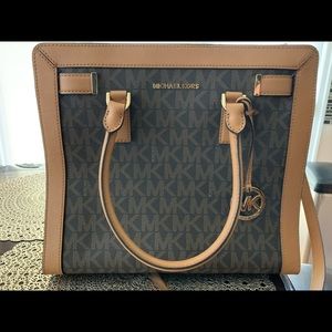 Michael Kors Charlotte Tate purse